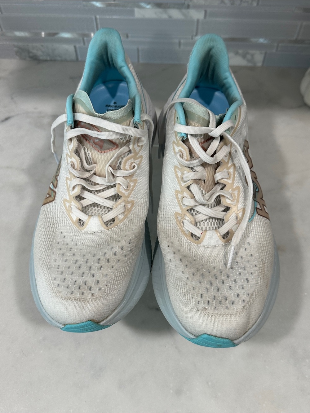 Hoka Women's Athletic Shoes in White and Teal Size 10B - Picture 2 of 8